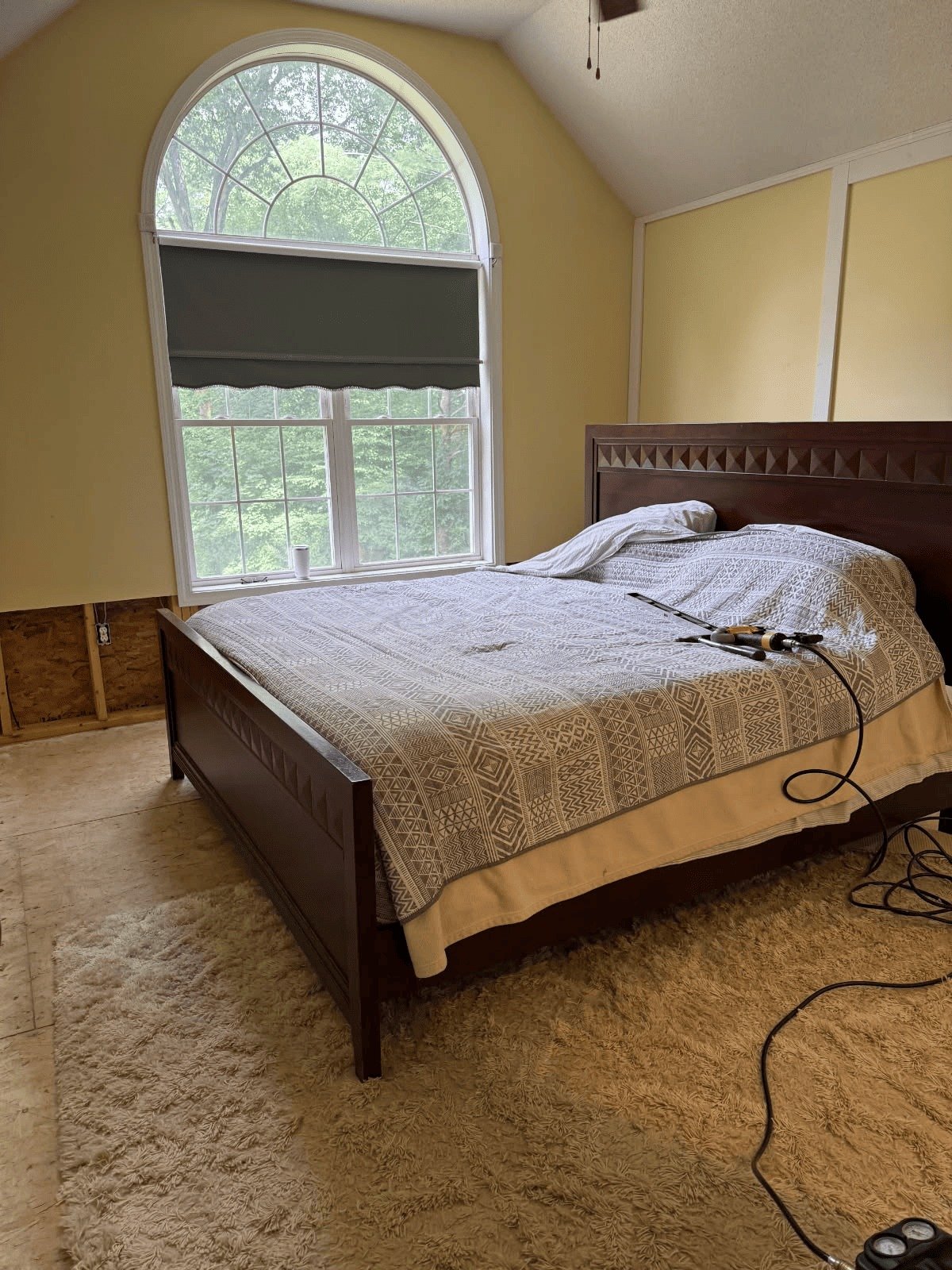 Vaulted Bedroom, arched window and yellow walls